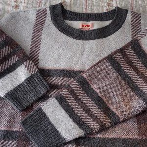 Warm Cozy Sweater, size